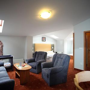 Dreibettzimmer